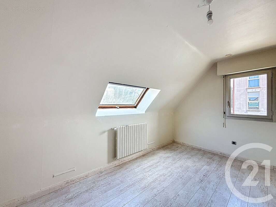 Maison 275 m² à Lannion  - photo 8