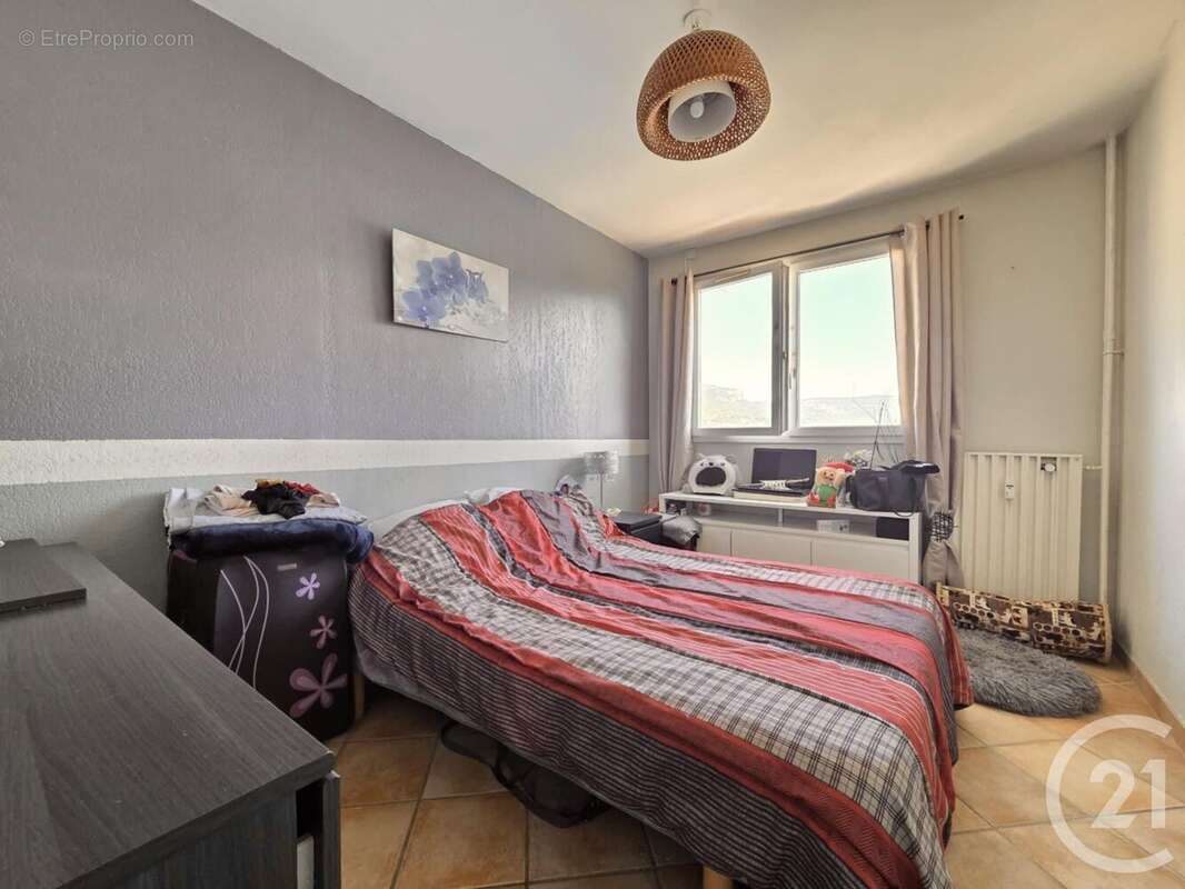 Appartement 60 m² à Toulon  - photo 5