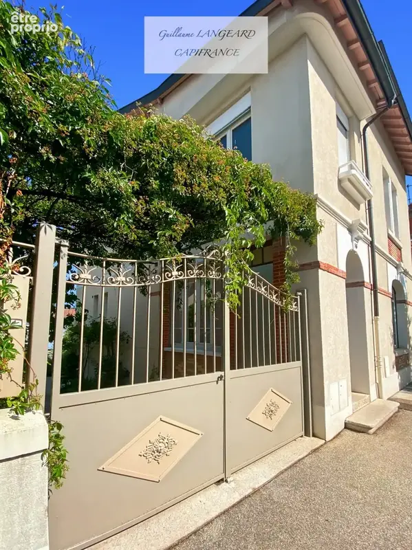 Maison à OYONNAX
