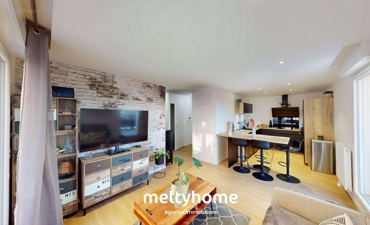 Appartement à MONDEVILLE