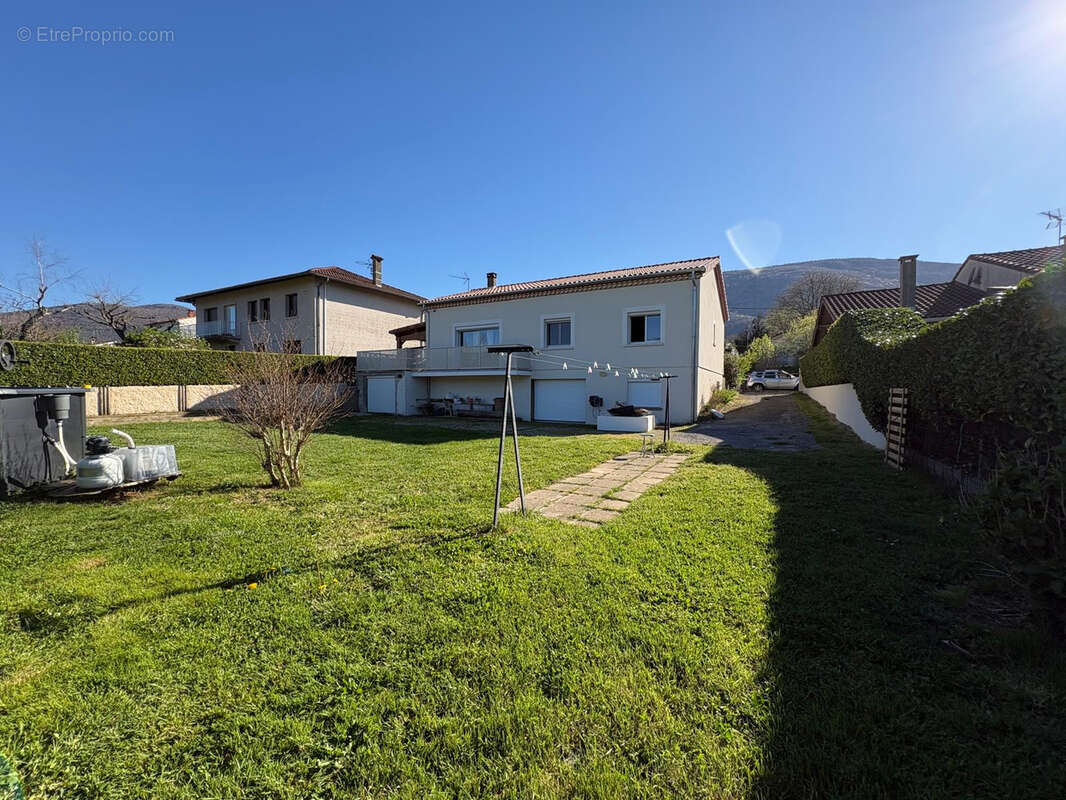 Maison à SAINT-AMANS-SOULT