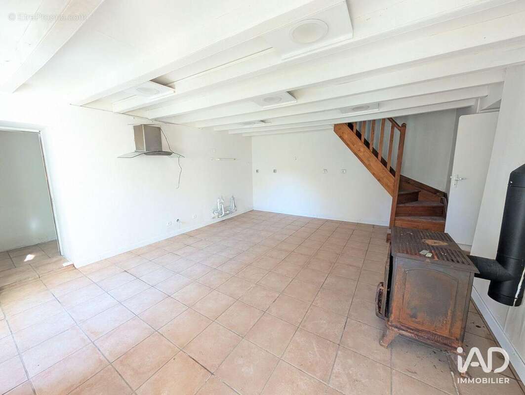 Photo 3 - Maison à CIVAUX