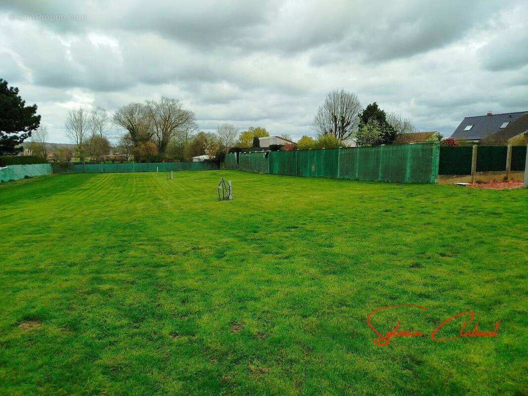 Terrain à RACQUINGHEM