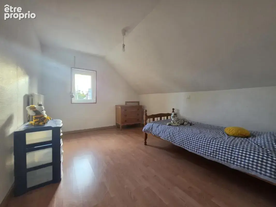 Longère individuelle 112m² avec dépendances et jardin clos - photo 14