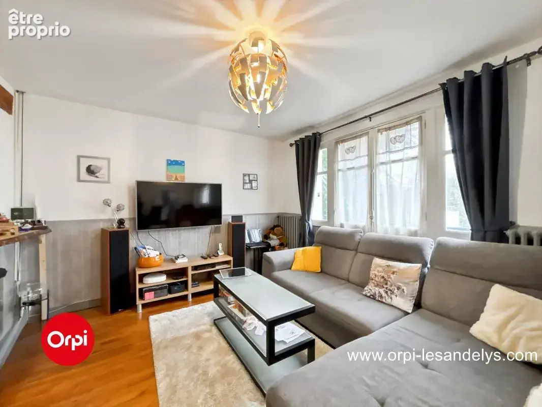 Plain Pied  Les Andelys Centre 91 m² - 3 ch - Sous-sol - Garage - jardin - photo 3