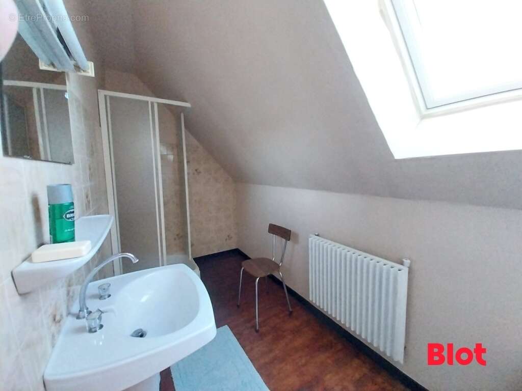 Maison à BALAZE
