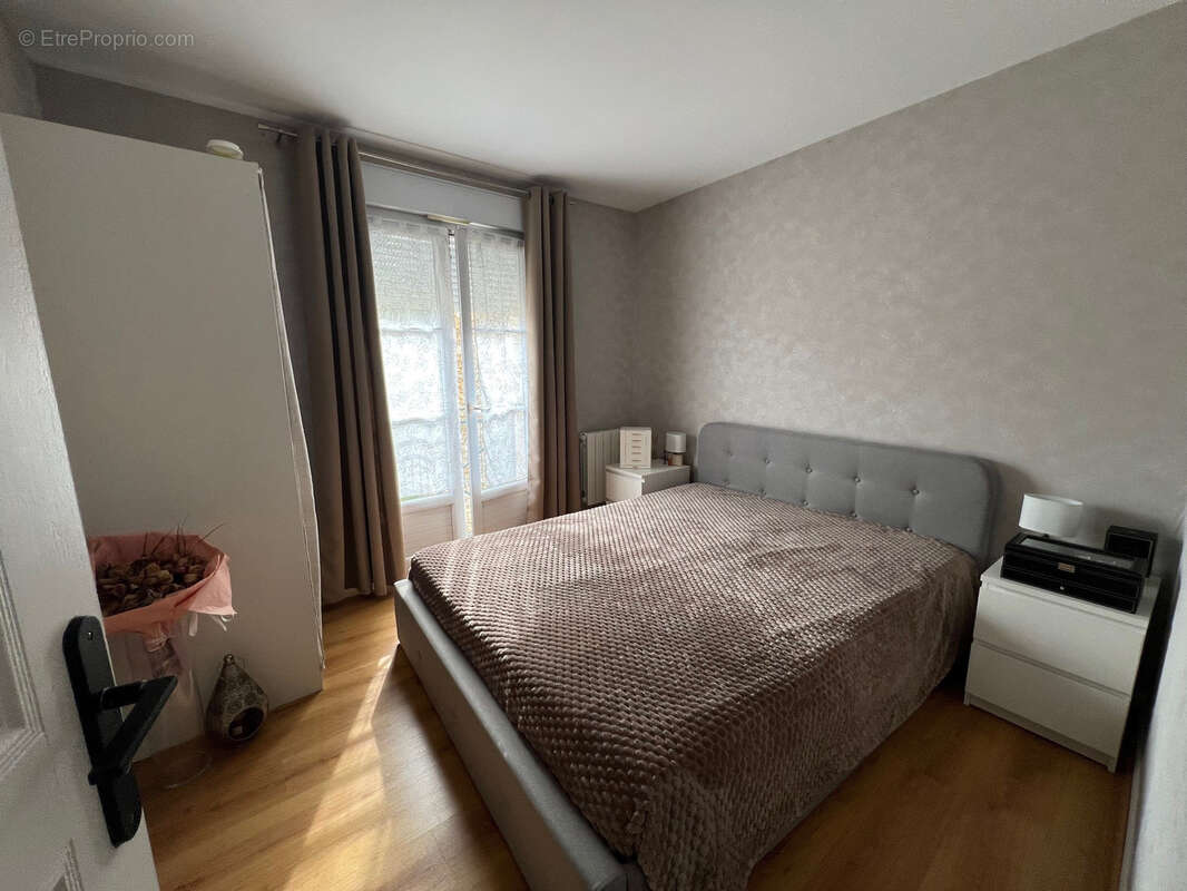 Appartement à PONTAULT-COMBAULT