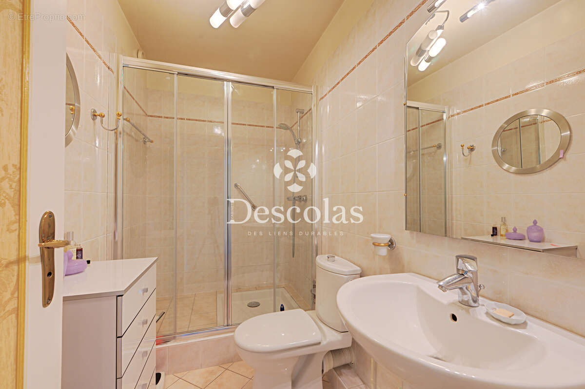 Appartement dernier étage - Saint Germain en Laye - photo 12