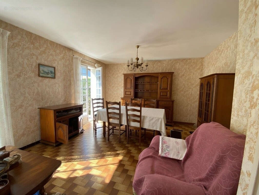 Maison à MORLAAS