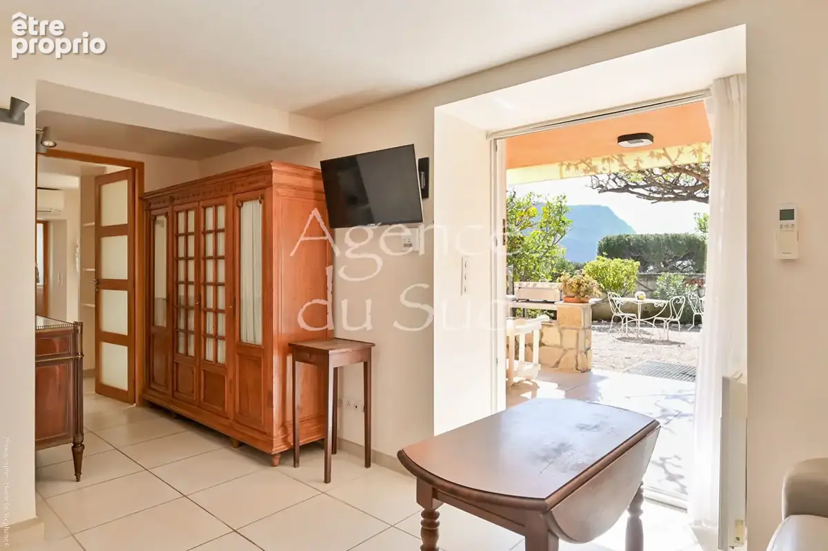 CASSIS - VUE MER ET CAP CANAILLE - Appartement type 2 avec jardin. - photo 8