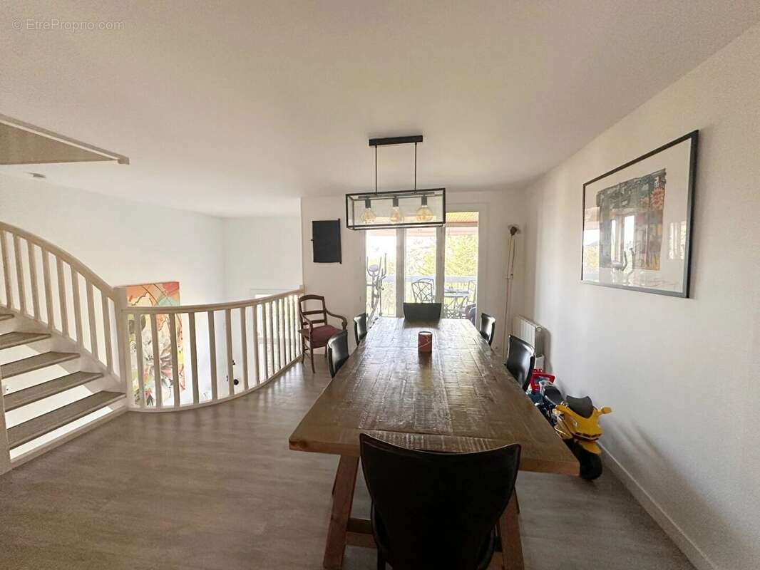 Maison à MONTMORENCY