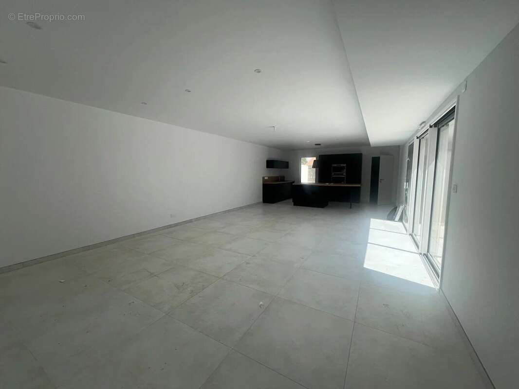 Maison à SAINT-HILAIRE-LA-FORET