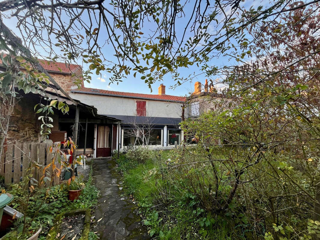 Maison à SAINT-JEAN-DE-BOISEAU