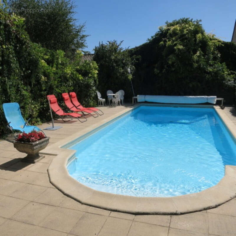 Maison à VILLEFRANCHE-DE-LONCHAT