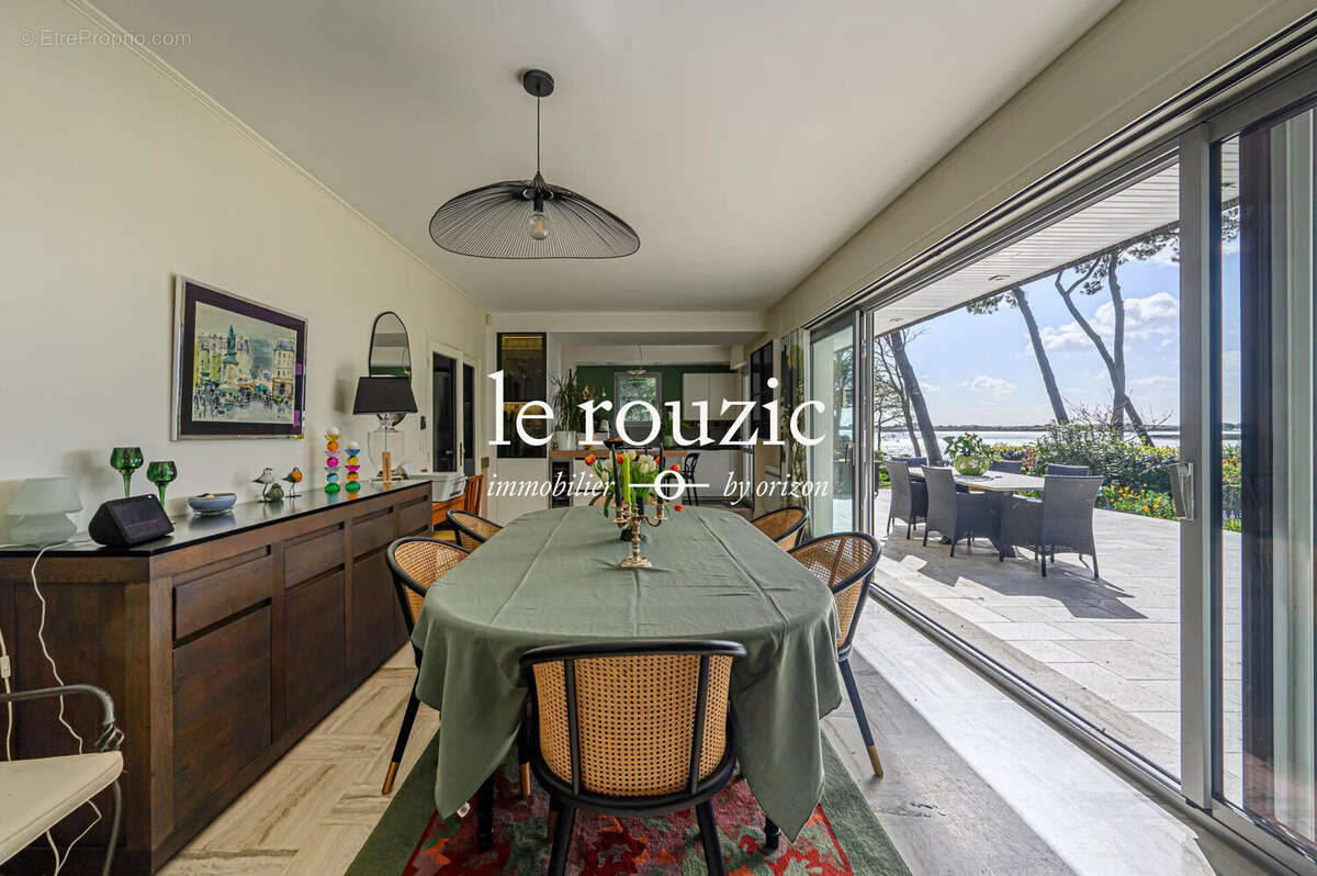 Maison 161 m² à Sene  - photo 6