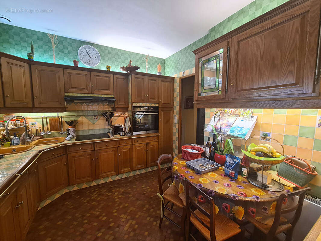 Maison à SAINT-PRYVE-SAINT-MESMIN