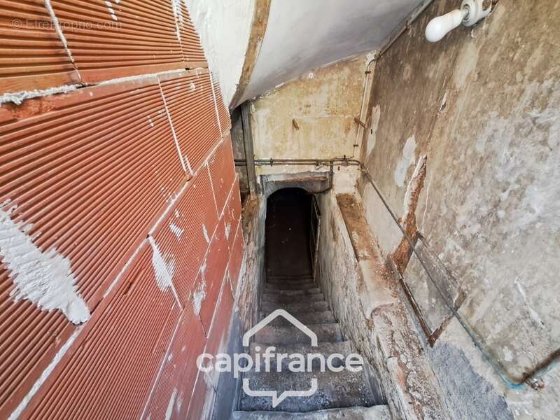 Ancien bar-restaurant avec logement – Fort potentiel au cœur de Châteaumeillant - photo 56