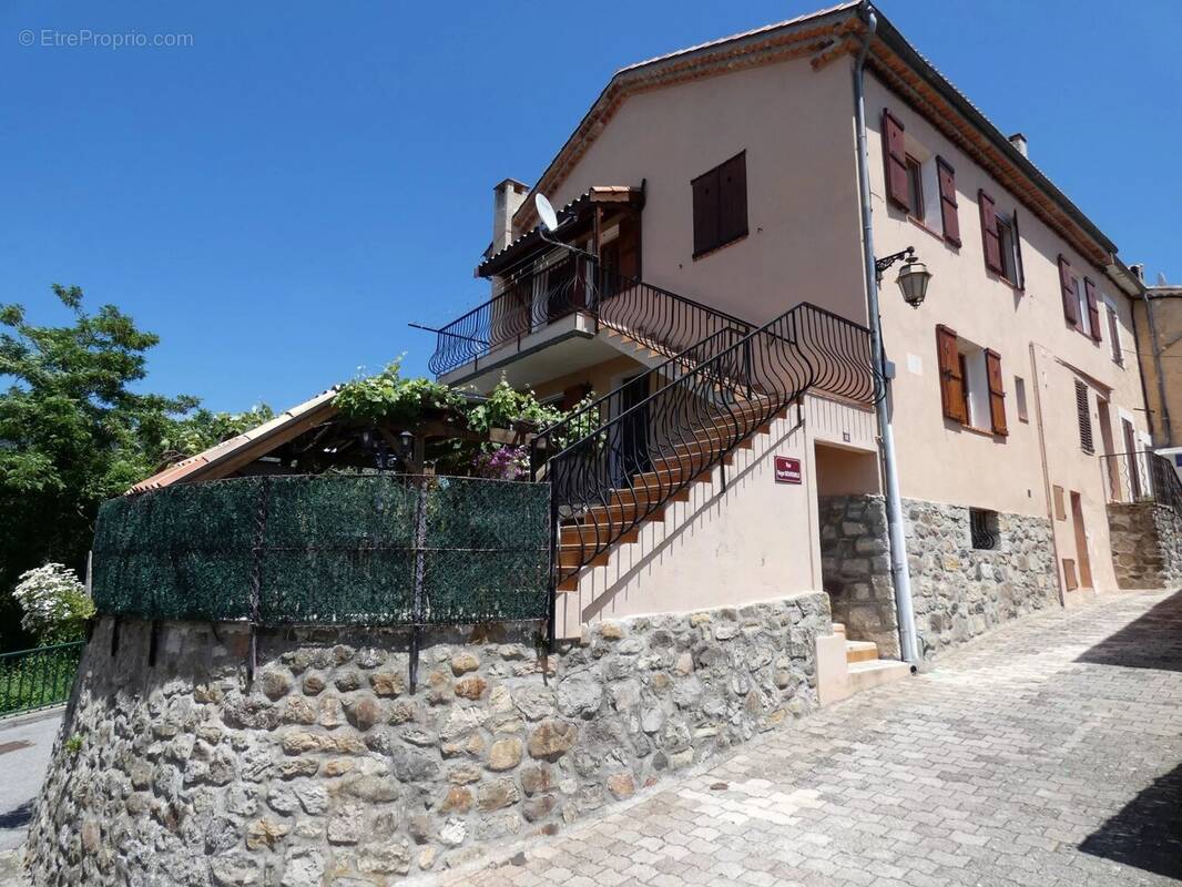 Maison à SAINT-ANTONIN