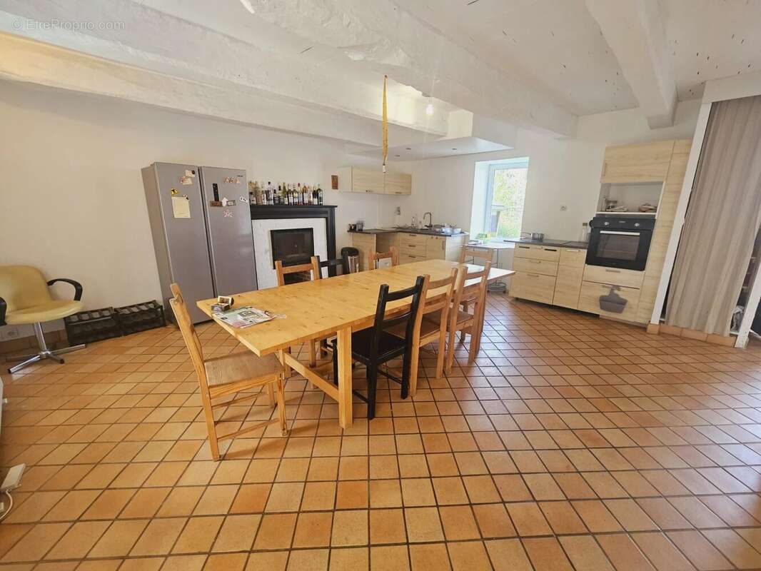 Maison à COMBLESSAC