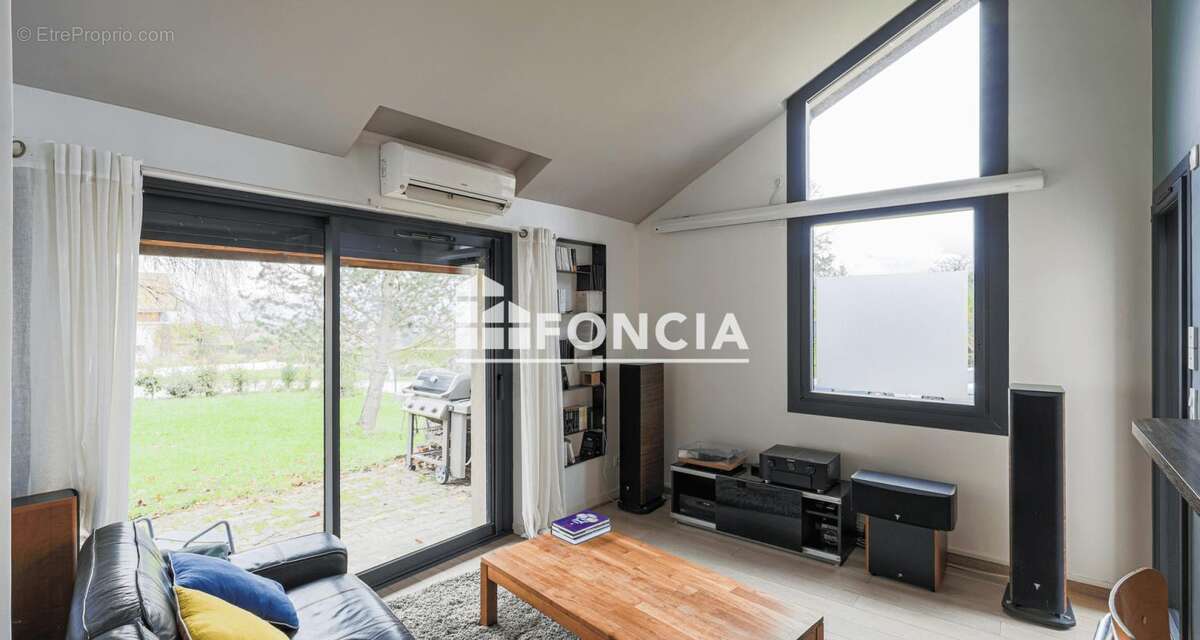 Maison à CHAMPAGNIER