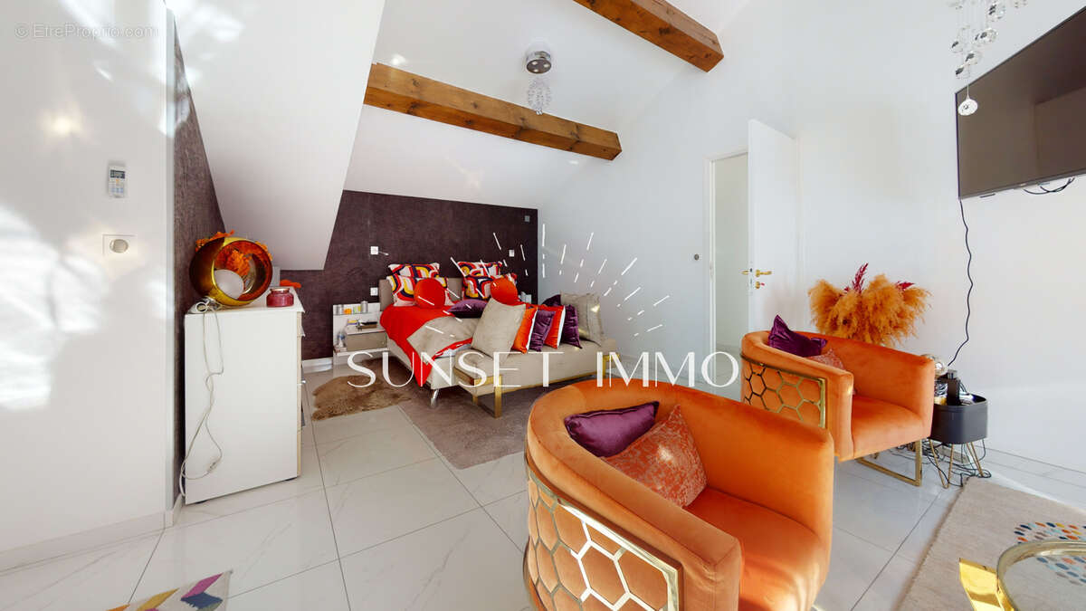 Maison à SEPTEMES-LES-VALLONS