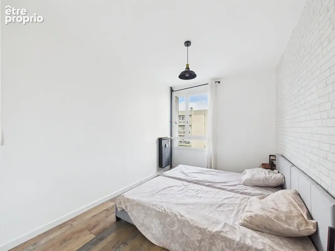 Appartement entièrement rénové T4 de 71 m2 avec balcon et cave - photo 14