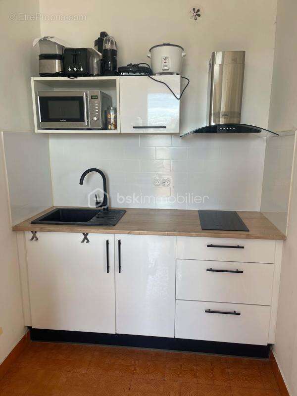 Appartement à MARSEILLE-5E