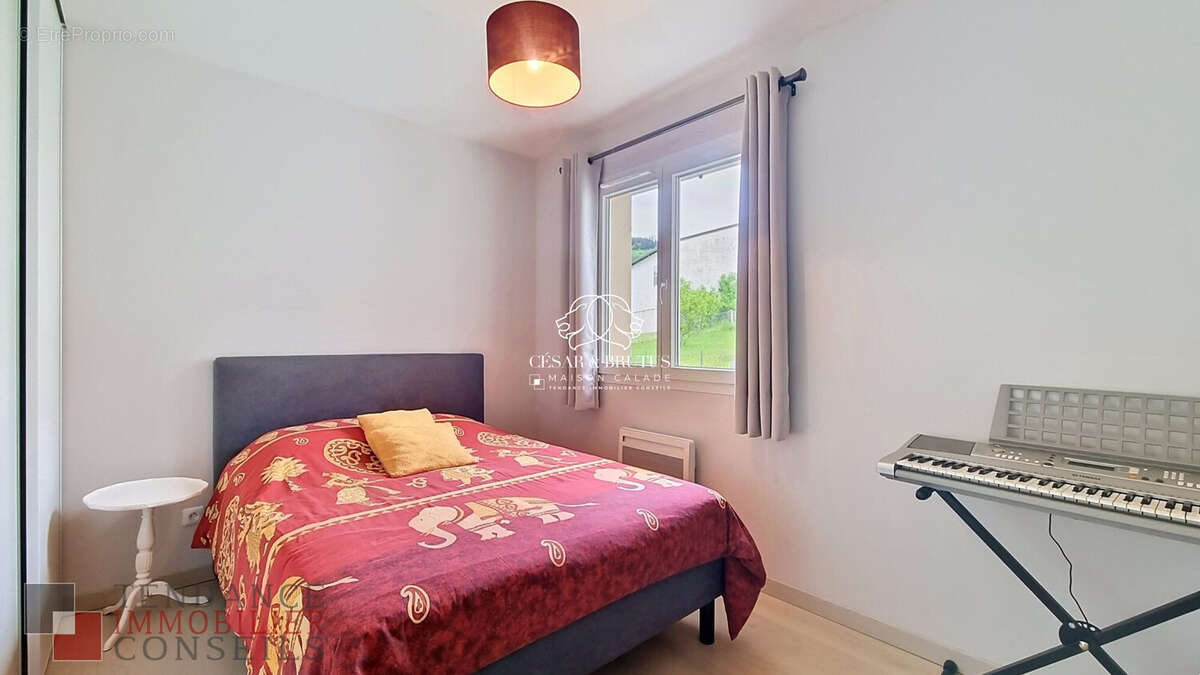 Maison 82 m² à Lamure-Sur-Azergues  - photo 9