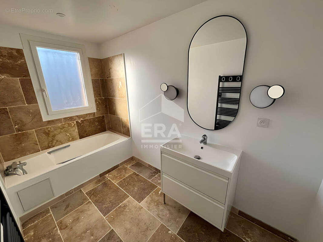 Maison à SAINT-CYPRIEN