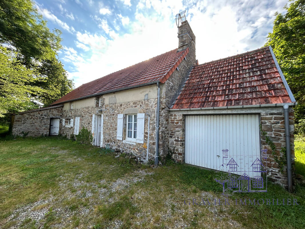 Maison à VARENGUEBEC