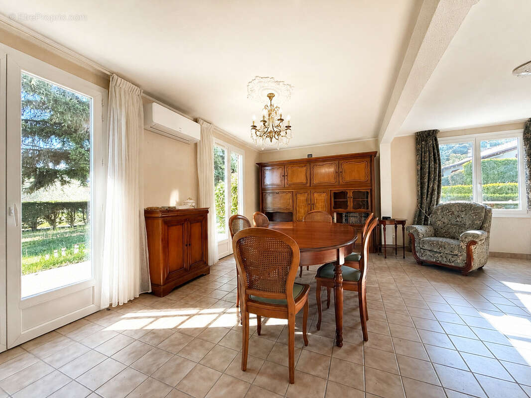 Maison à CHAVANAY
