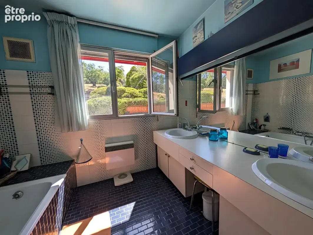 Maison familiale à rénover avec VUE exceptionnelle - photo 3