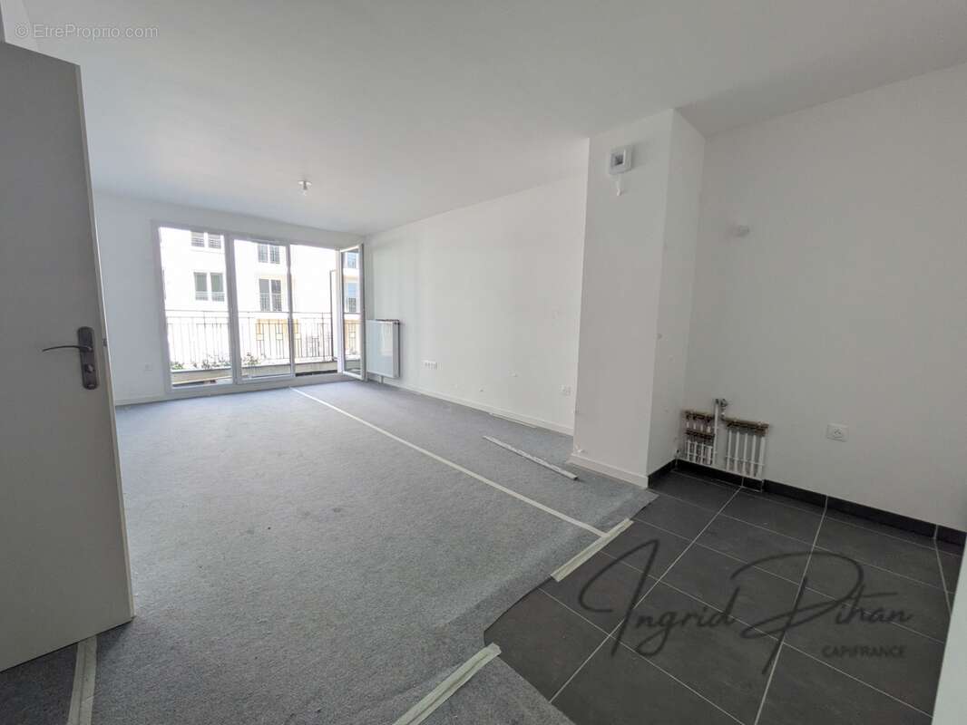 T2 - 43m2 + Balcon de 6m2 + Parking - BEZONS (95) - photo 8