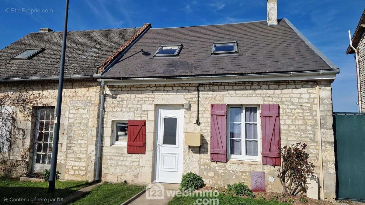 Jolie maison en pierres louée 508 euros par mois - Maison à EBOULEAU