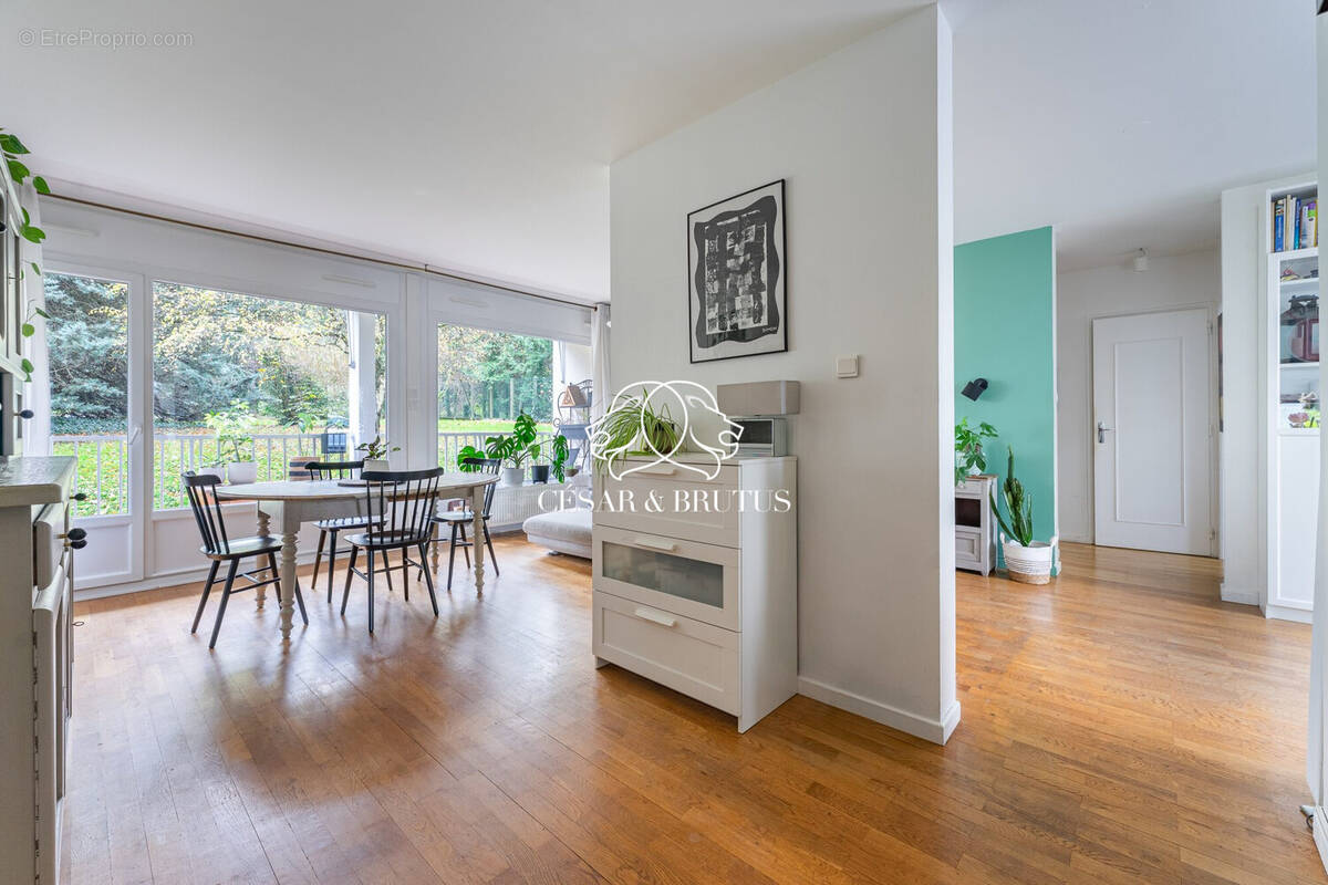 Appartement à SAINTE-FOY-LES-LYON