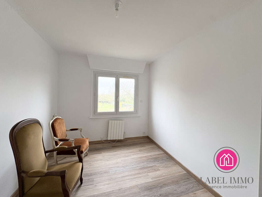 Maison à BRUILLE-LEZ-MARCHIENNES