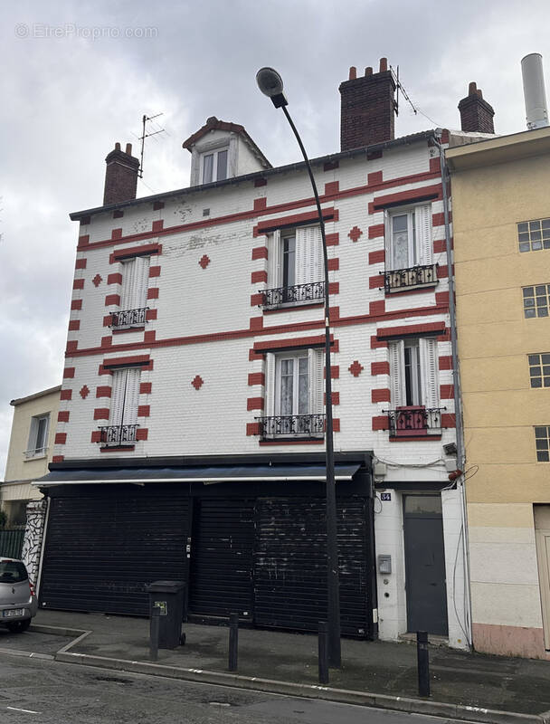 Appartement à STAINS