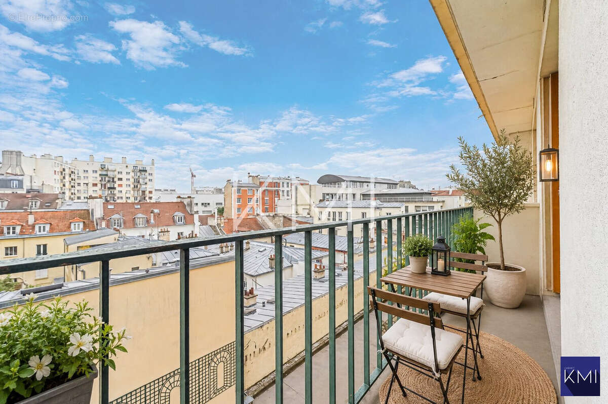 Appartement à PARIS-20E