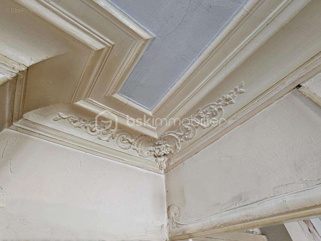 Appartement à PARIS-10E