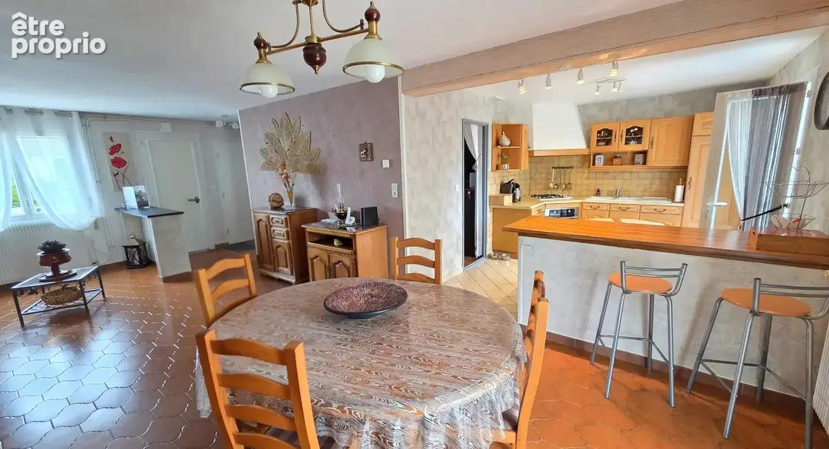 Maison avec jardin   Toulon-sur-Allier   155 000 € - photo 3