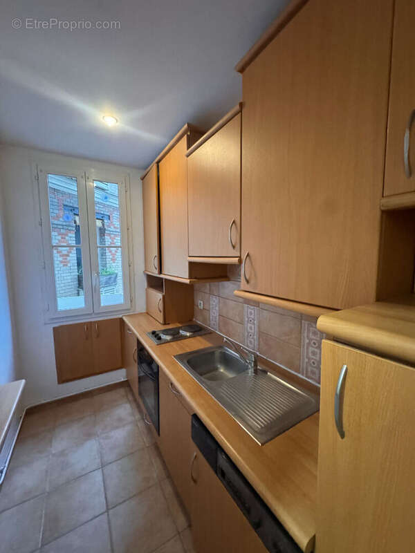 Appartement à PARIS-19E