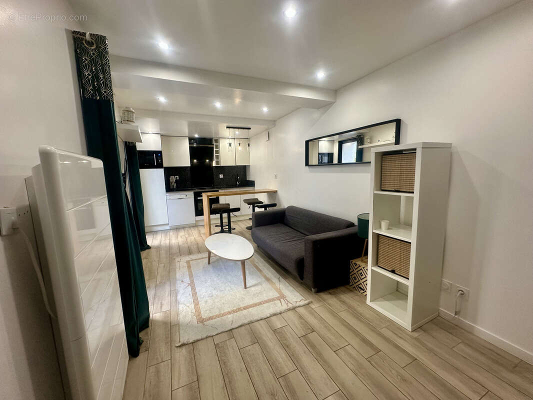 Appartement à PONT-DE-CHERUY