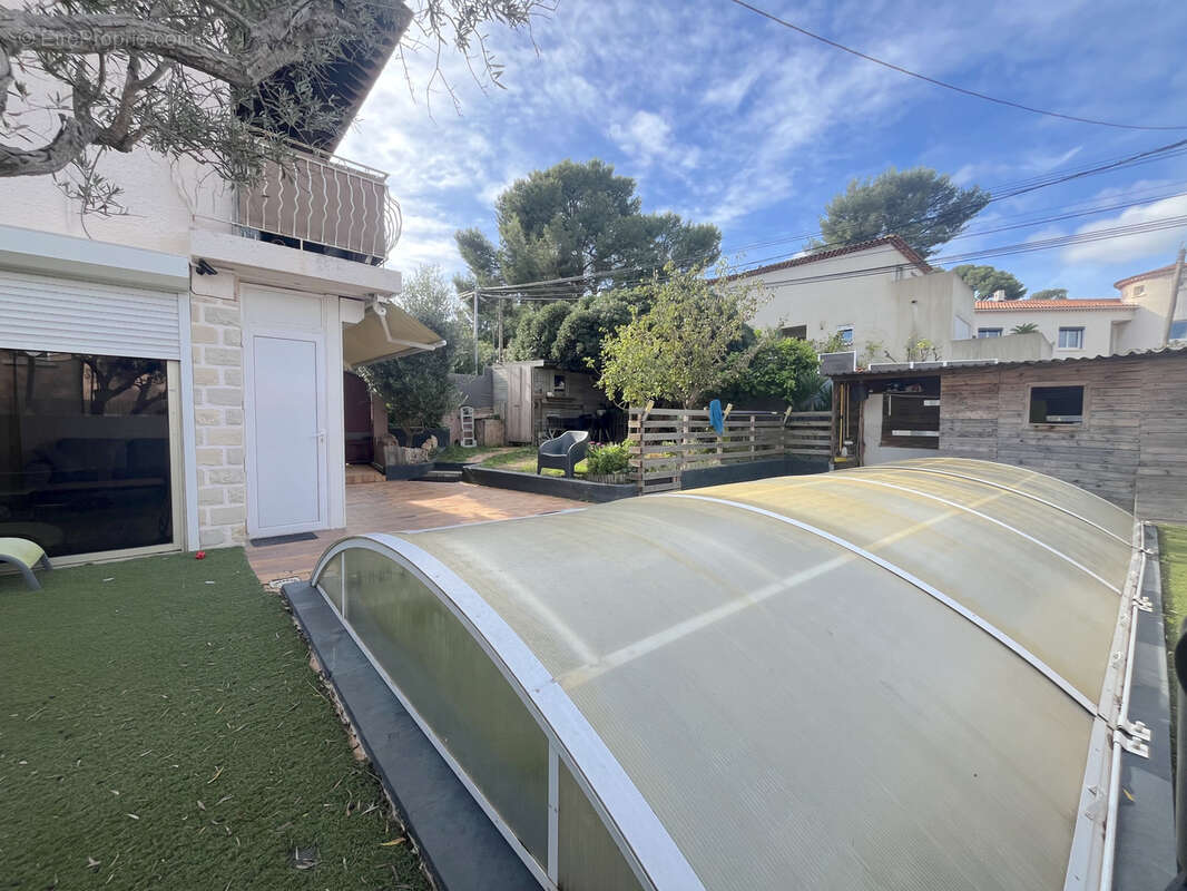 Appartement à SIX-FOURS-LES-PLAGES