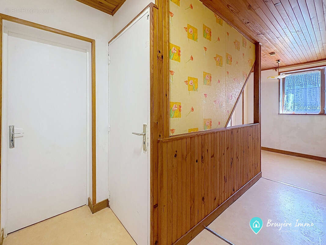 Maison 220 m² à Glageon  - photo 8