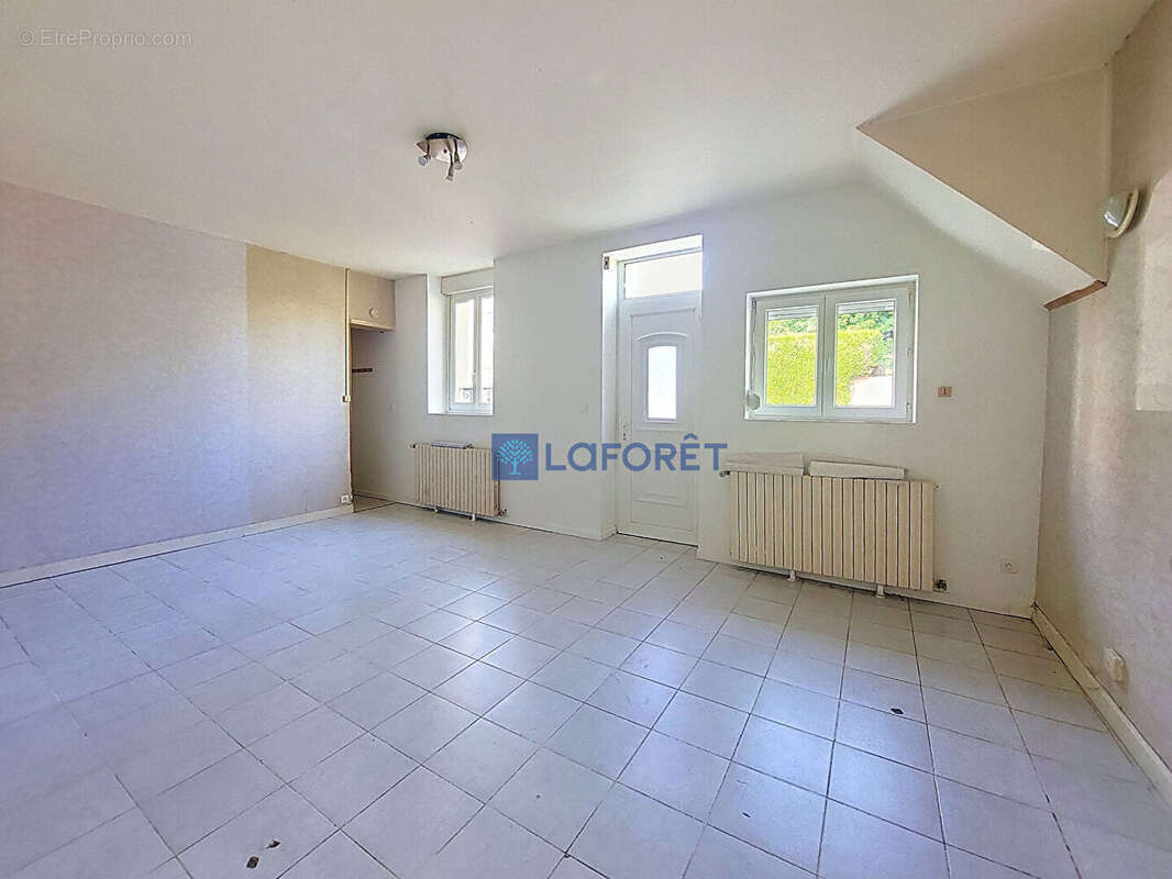 Maison Chauny 3 pièce(s) 75 m² - photo 2