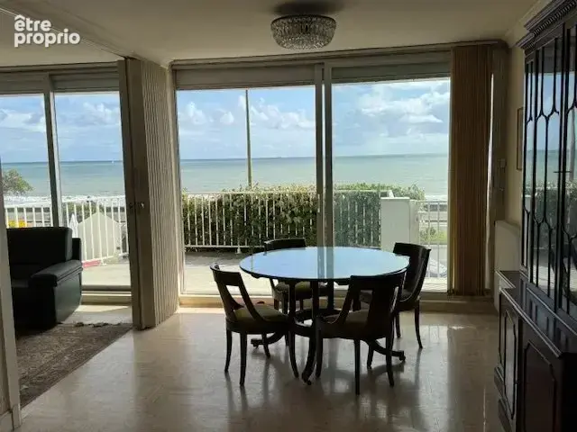 La Baule - FACE MER -  bel appartement T3 81 m2 - stationnem - photo 3