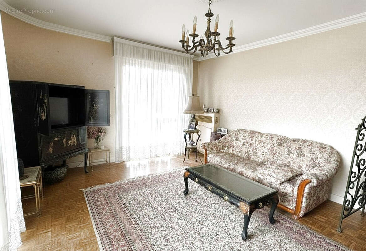 Appartement à CACHAN