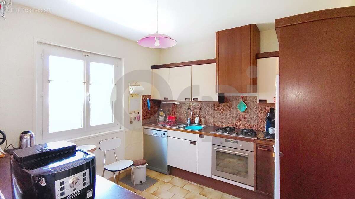 Maison à TERRASSON-LAVILLEDIEU