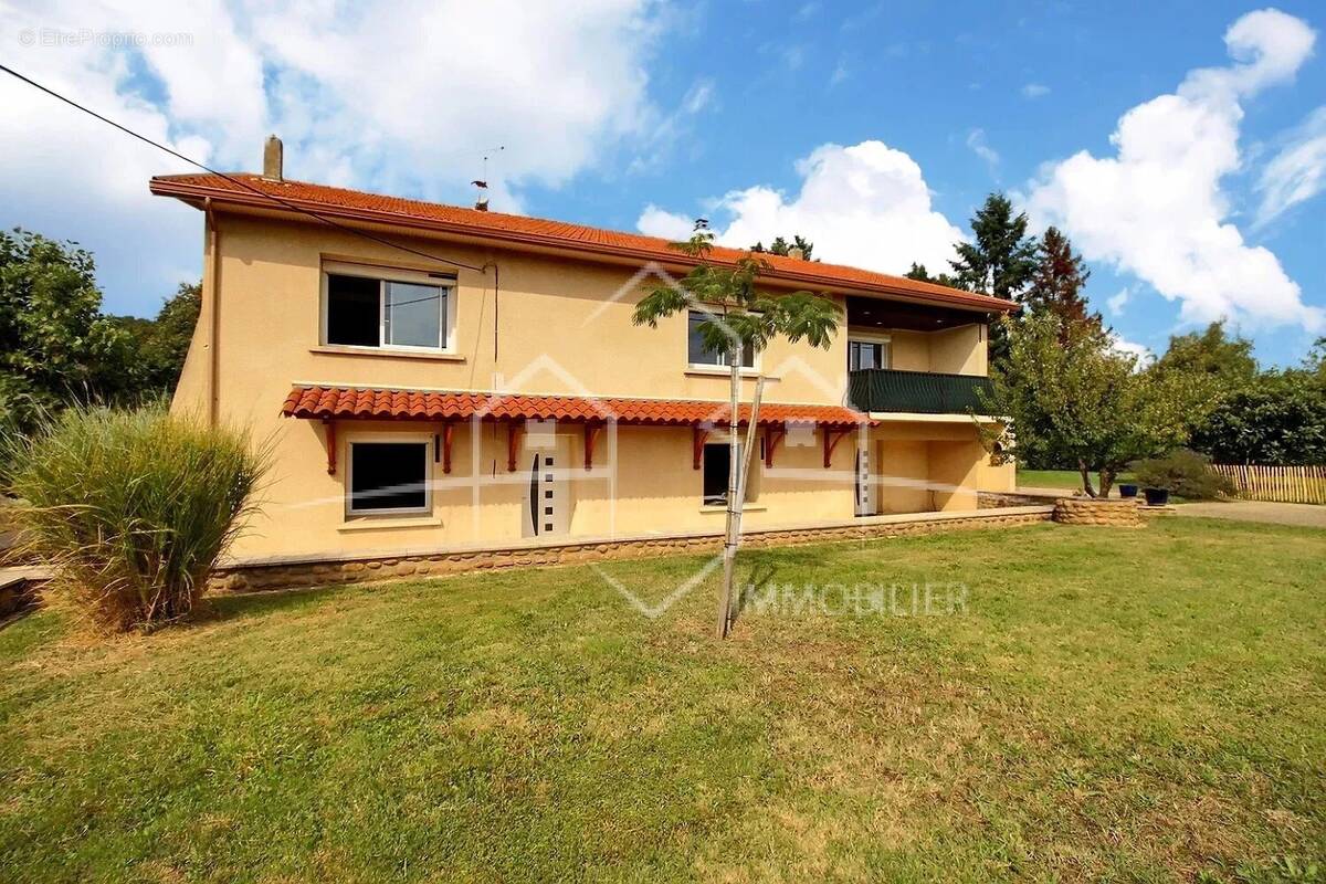 Maison à étage 220 m² hab,  avec 4 chambres - photo 4
