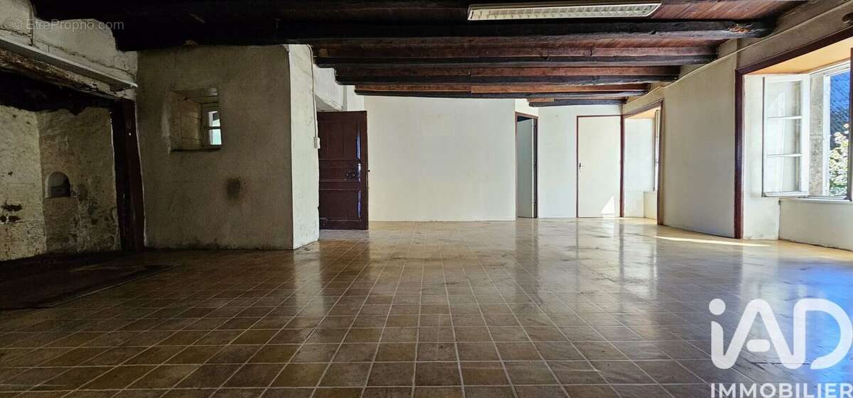 Maison 123 m² à Chaussenac  - photo 5
